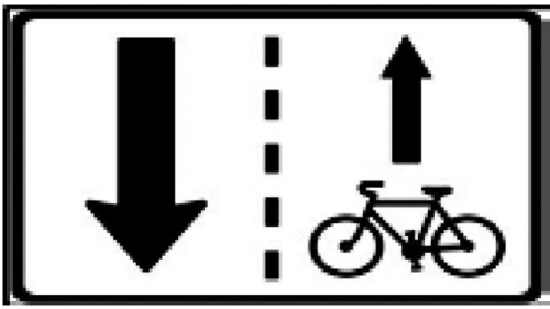 Dopravn znaka: E 12b Vjezd cyklist v protismru povolen