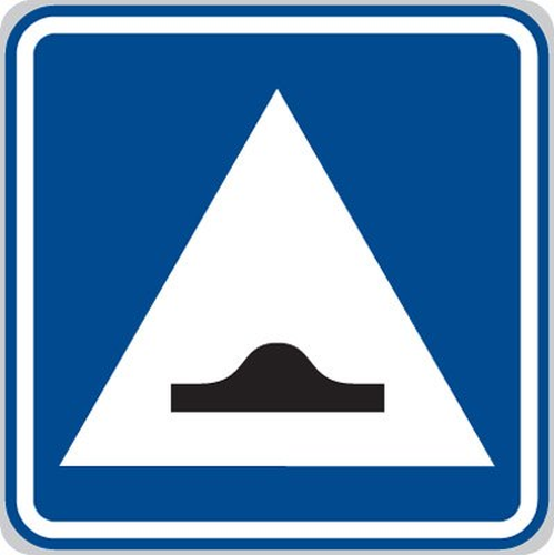 Dopravn� zna�ka: IP 2 Zpomalovac� pr�h