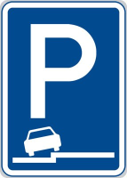 Dopravní značka: IP 11g Parkoviště (částečné stání na chodníku podélné)