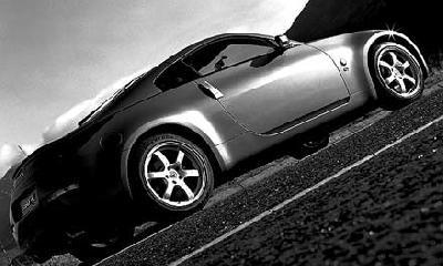 Fotky: Nissan 350 Z Coupe Track (foto, obrazky)