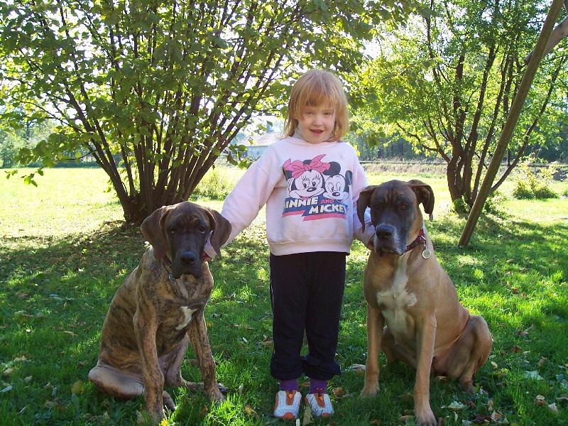 Foto: svat� trojice-dcera 4,5 roku a jej� par��ci