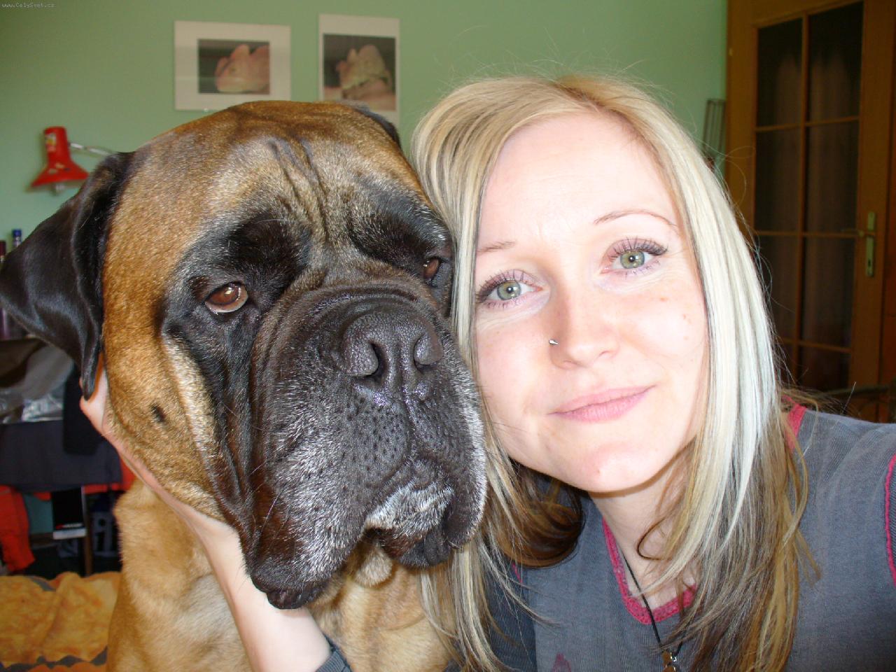 Foto: Odettka s pani�kou