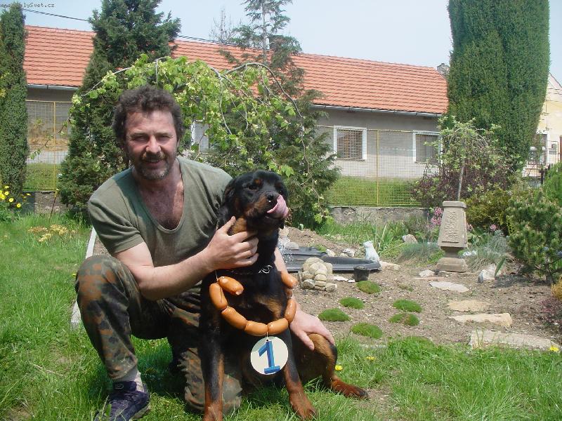 Foto: Narozeninov� oslava-U� se t��m na bu�t�ky