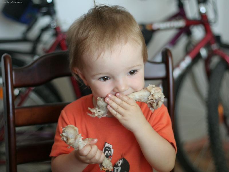 Foto: m�am-d�t� vegetari�n� na n�v�t�v� u d�de�ka