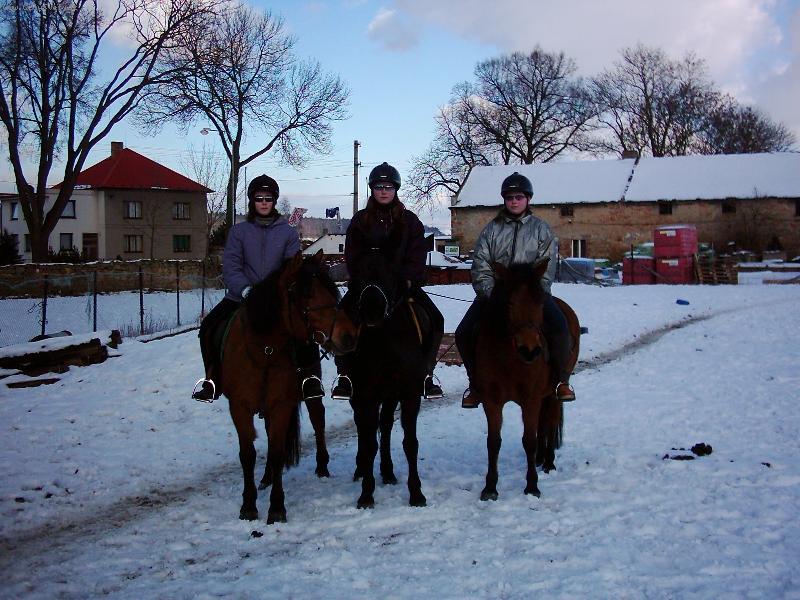 Foto: Agenti na kon�ch-Jo tam to by n�m �lo