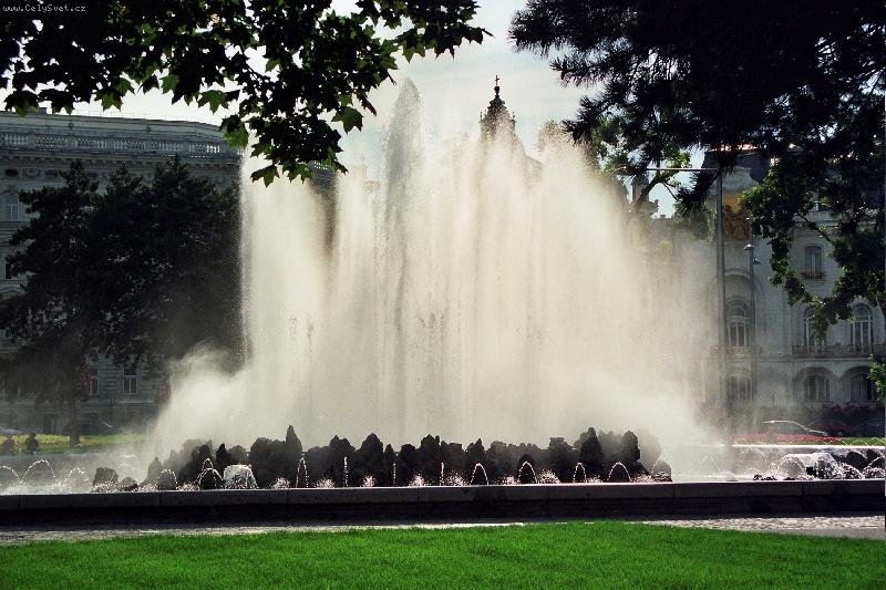 Foto: V�de�-Font�na