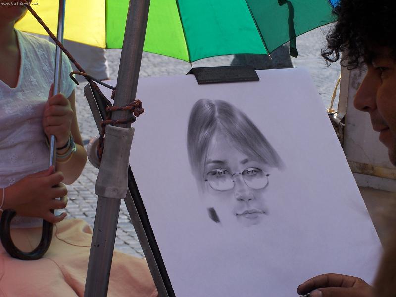 Foto: UM�N� NA ULICI-��m