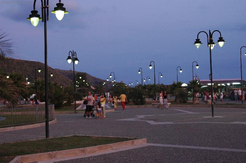 Foto: um�n�,p��roda,lidstvo