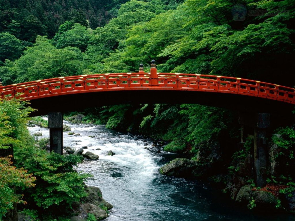 Foto: The Sacred Bridge, Daiya River, Nikko, Japan