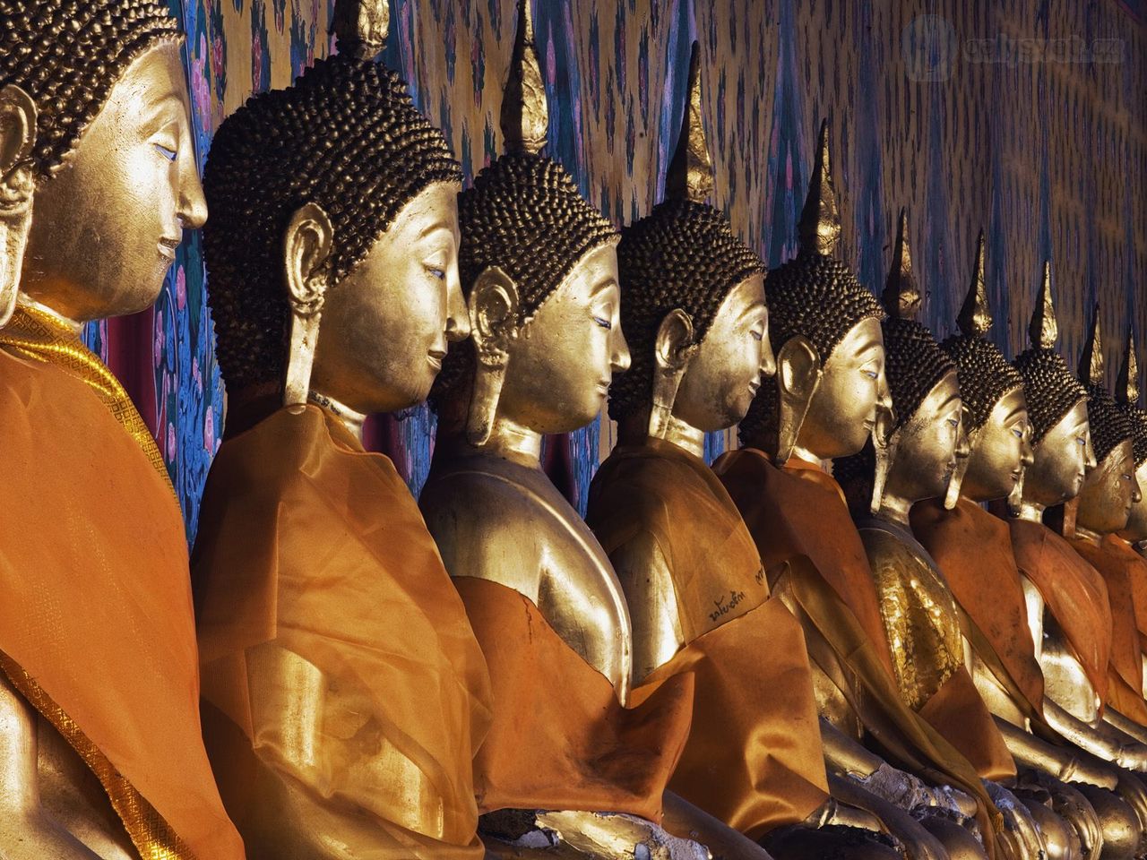 Foto: Line Of Buddhas, Wat Arun, Bangkok, Thailand